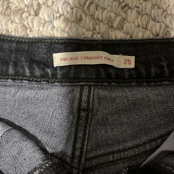 Levi Ribcage Jean - Picture 4 of 4